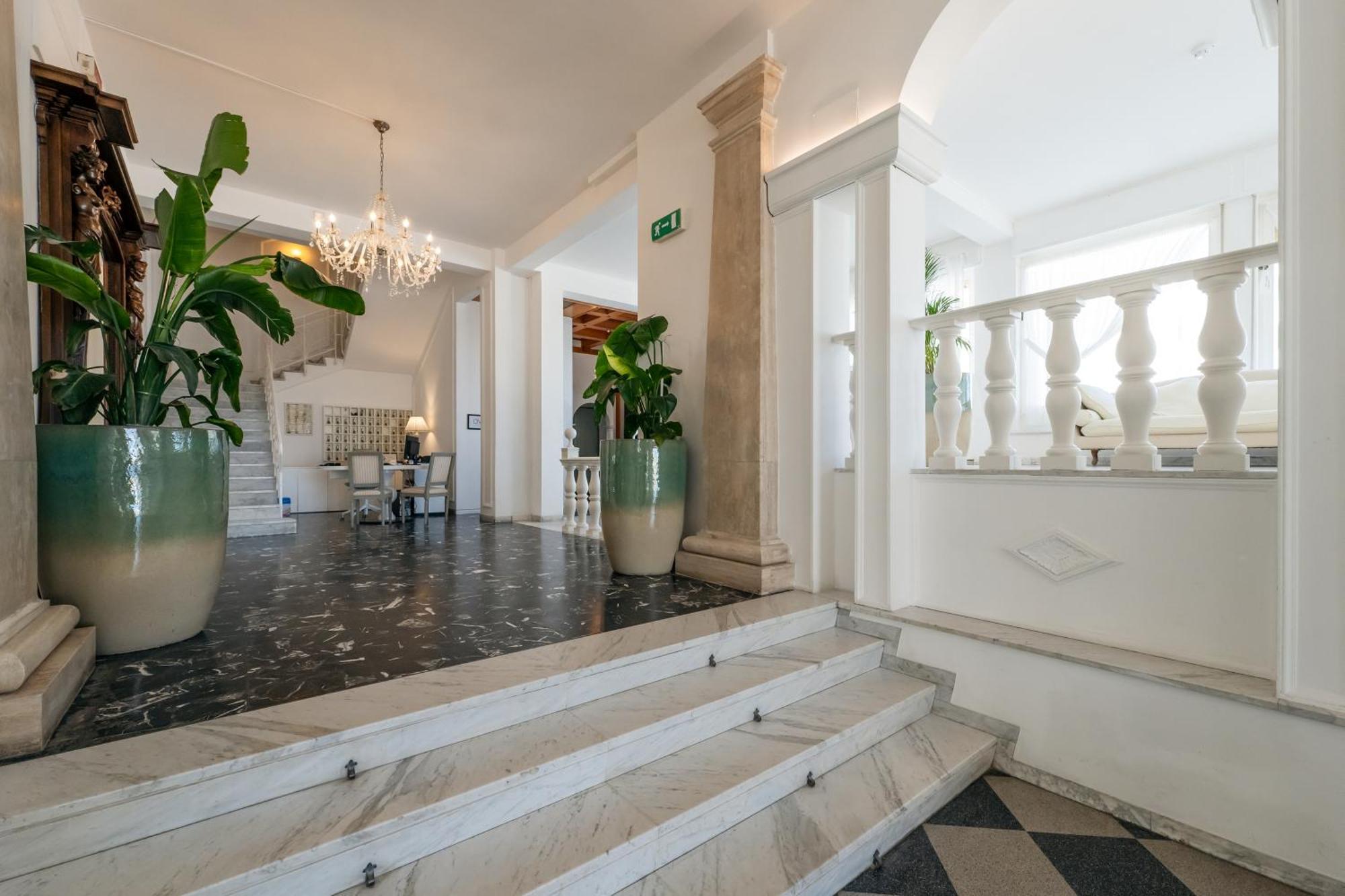 Hotel Continental Сенигаллия Экстерьер фото