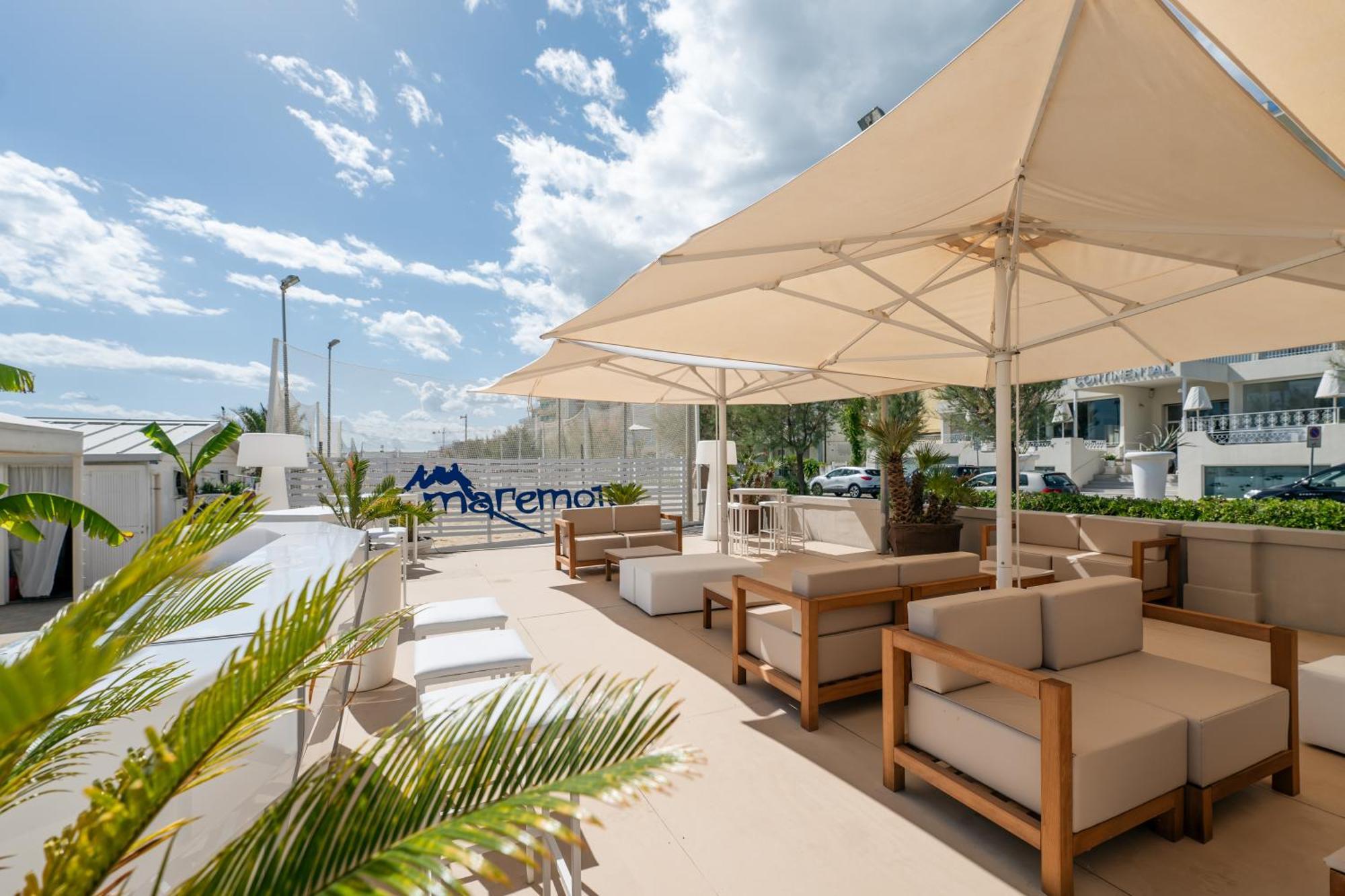 Hotel Continental Сенигаллия Экстерьер фото